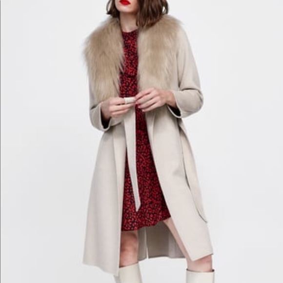 Zara Jackets & Blazers - Zara coat with faux fur collar. Tan/camel color.